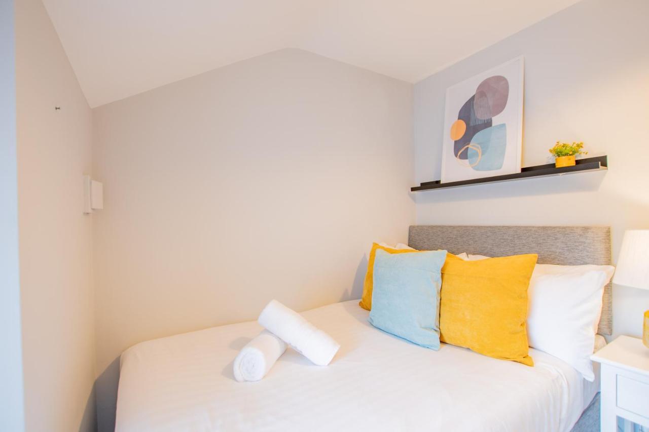 Cosy Retreat In The City Centre Γκάλγουεϊ Εξωτερικό φωτογραφία