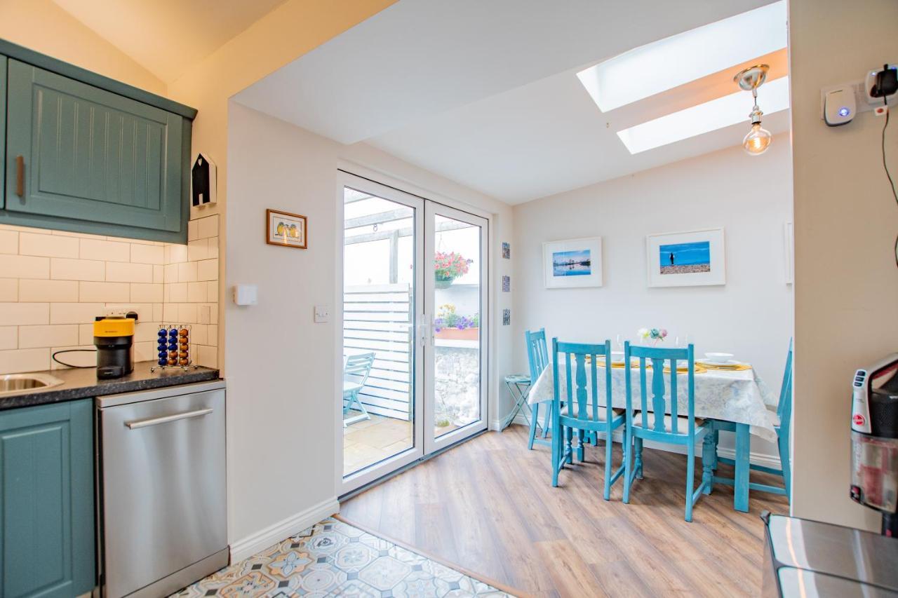 Cosy Retreat In The City Centre Γκάλγουεϊ Εξωτερικό φωτογραφία