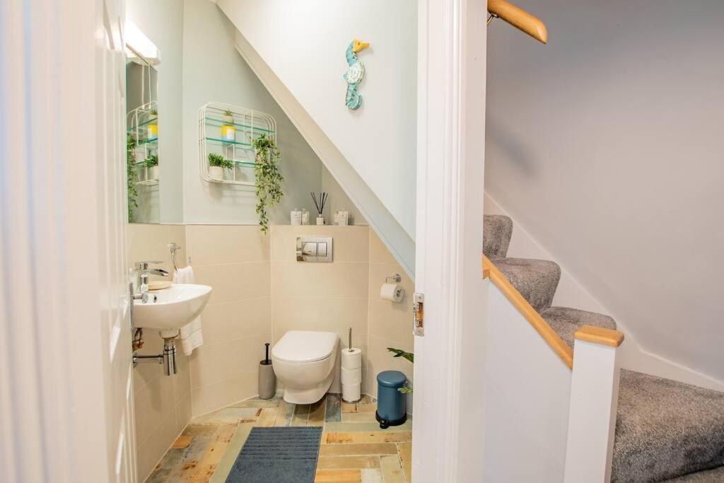 Cosy Retreat In The City Centre Γκάλγουεϊ Εξωτερικό φωτογραφία