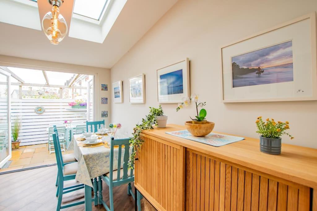 Cosy Retreat In The City Centre Γκάλγουεϊ Εξωτερικό φωτογραφία