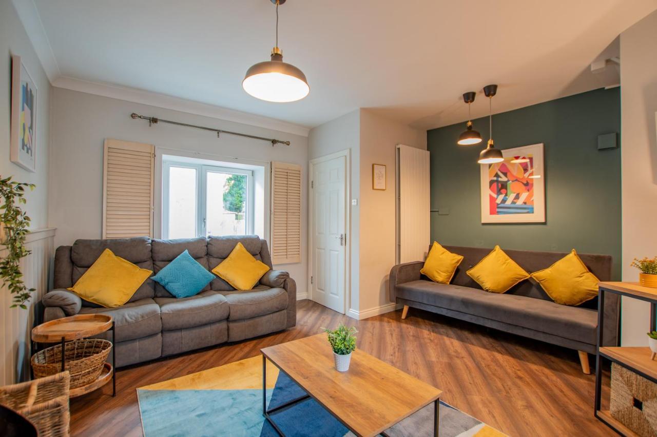 Cosy Retreat In The City Centre Γκάλγουεϊ Εξωτερικό φωτογραφία