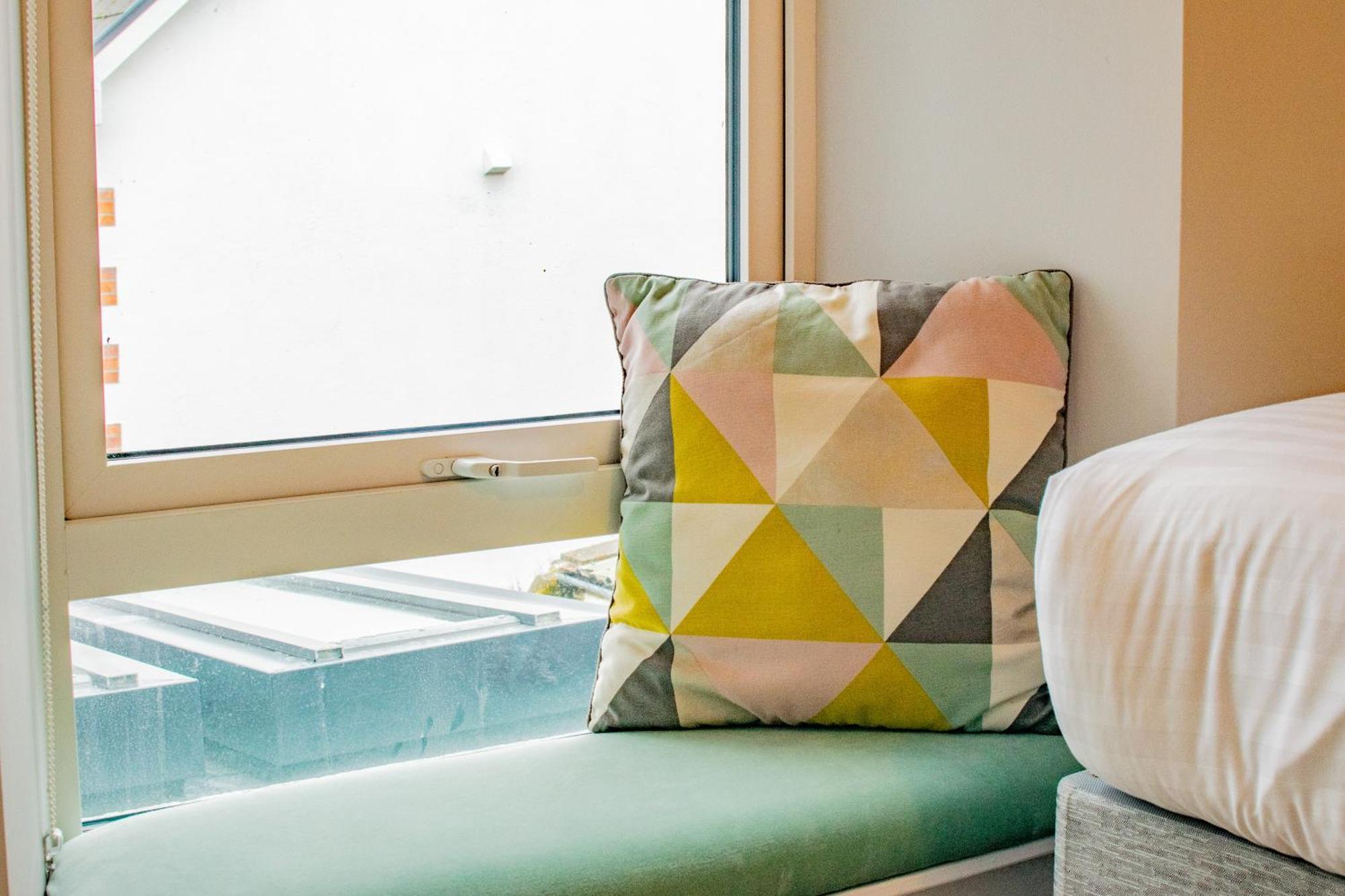 Cosy Retreat In The City Centre Γκάλγουεϊ Εξωτερικό φωτογραφία