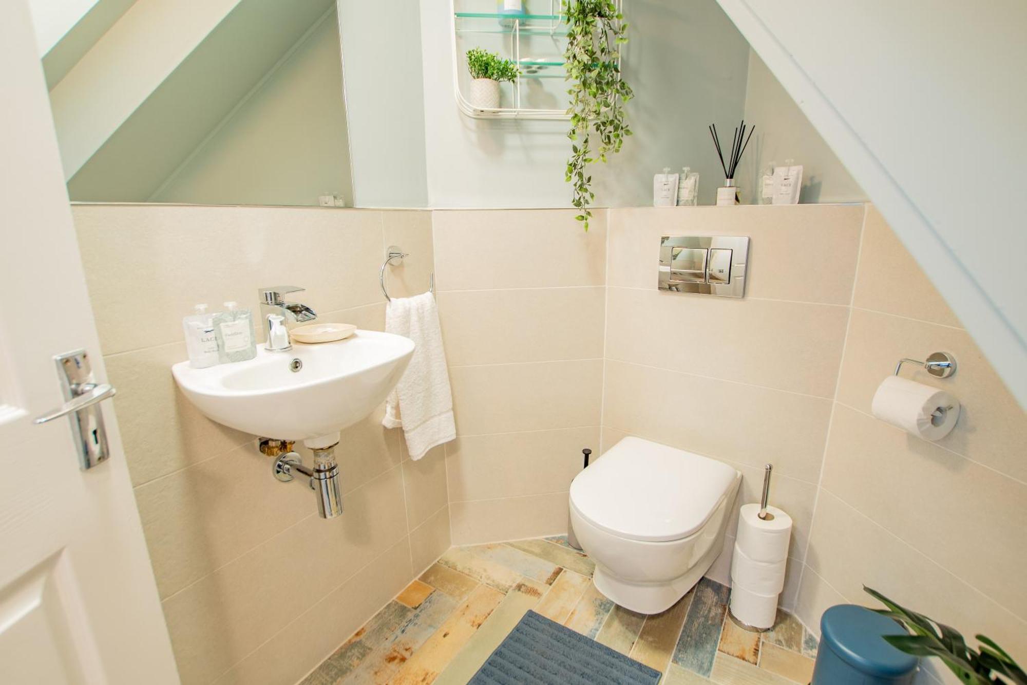 Cosy Retreat In The City Centre Γκάλγουεϊ Εξωτερικό φωτογραφία